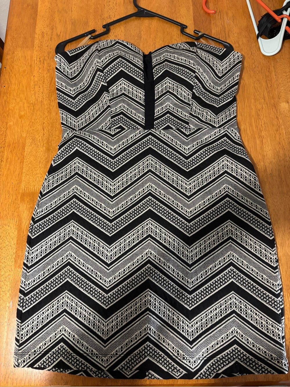 Windsor Strapless Black and White Chevron Sheath Dress